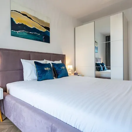 Lotte - Parking Podziemny, Osiedle Strzezone *