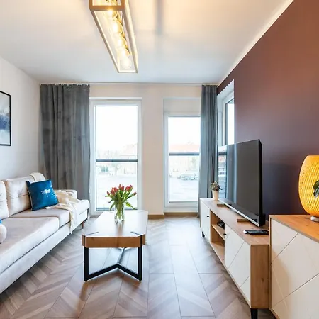 Lotte - Parking Podziemny, Osiedle Strzezone * 글리비체