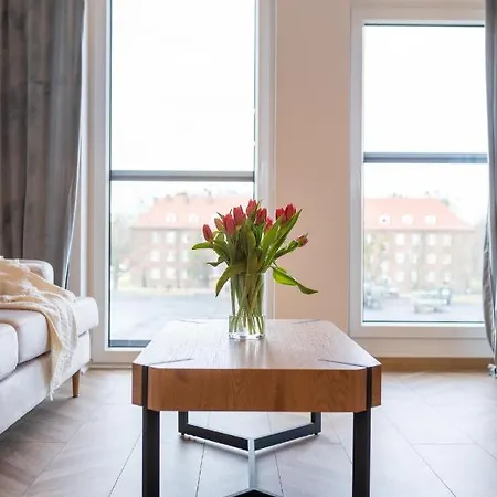 Lotte - Parking Podziemny, Osiedle Strzezone *